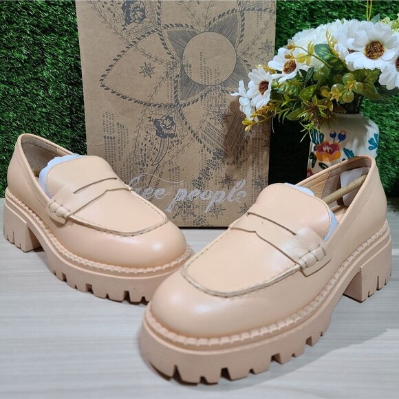 Free People Shoes - Free People Lyra Lug Sole Loafer - Cantaloupe EU 38 M New